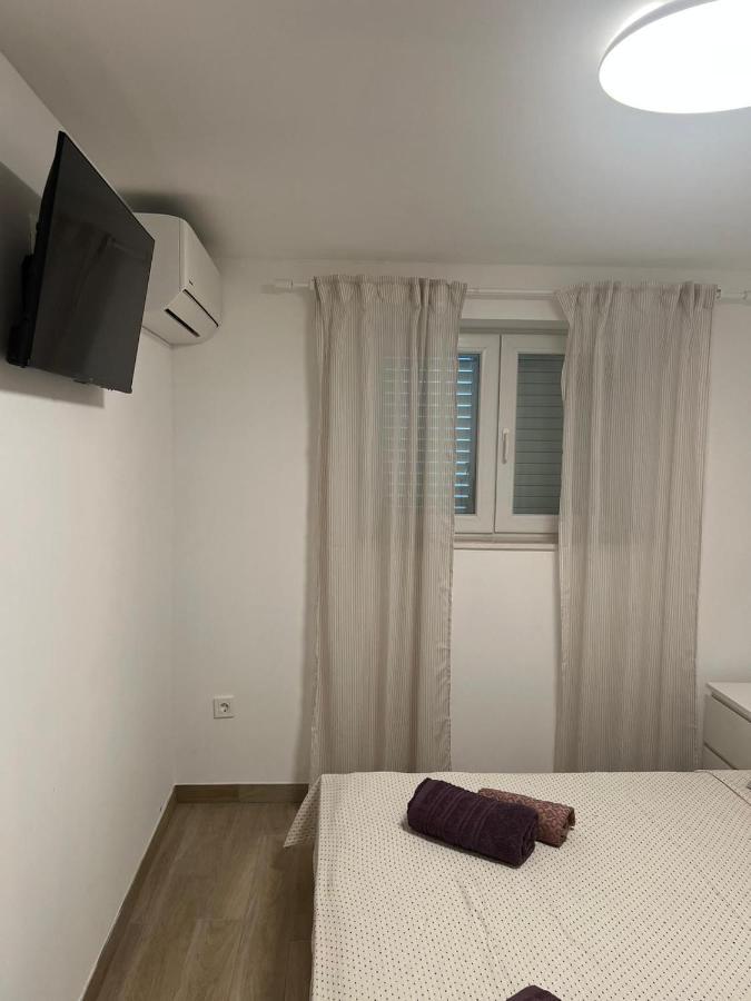 Lady Di Apartamento Makarska Exterior foto