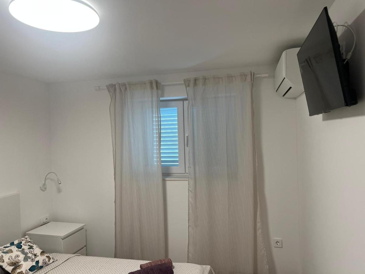 Lady Di Apartamento Makarska Exterior foto