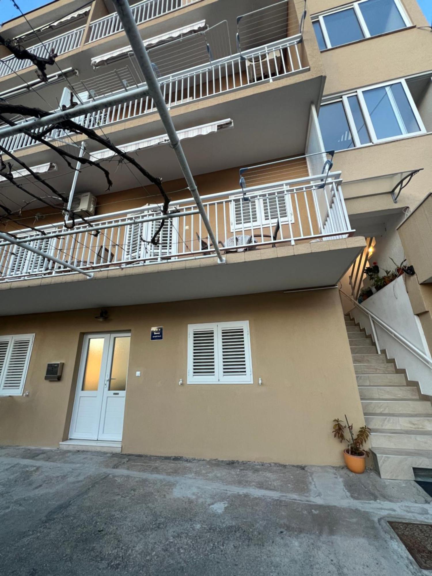 Lady Di Apartamento Makarska Exterior foto