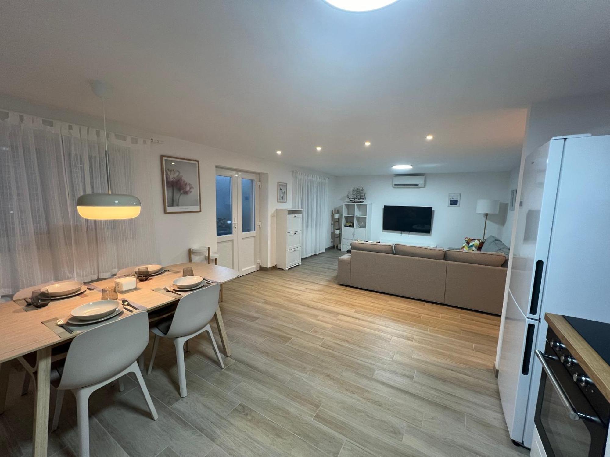 Lady Di Apartamento Makarska Exterior foto